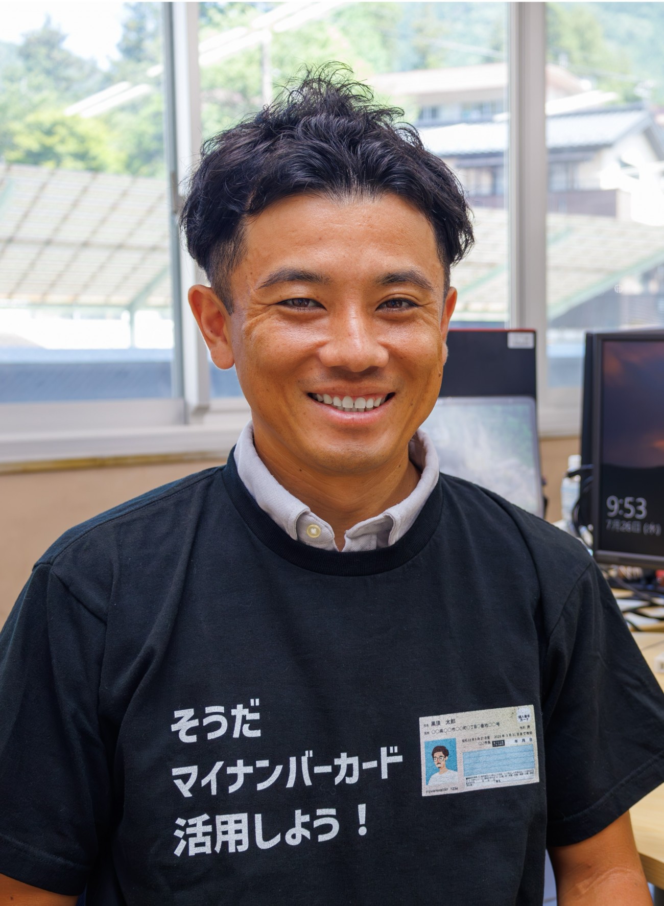画像を説明するテキストなくても可