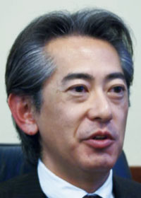 岡 昌孝氏