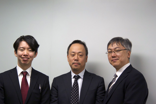 データビーグルのみなさん 左から西内 啓氏、油野達也氏、山本一郎氏