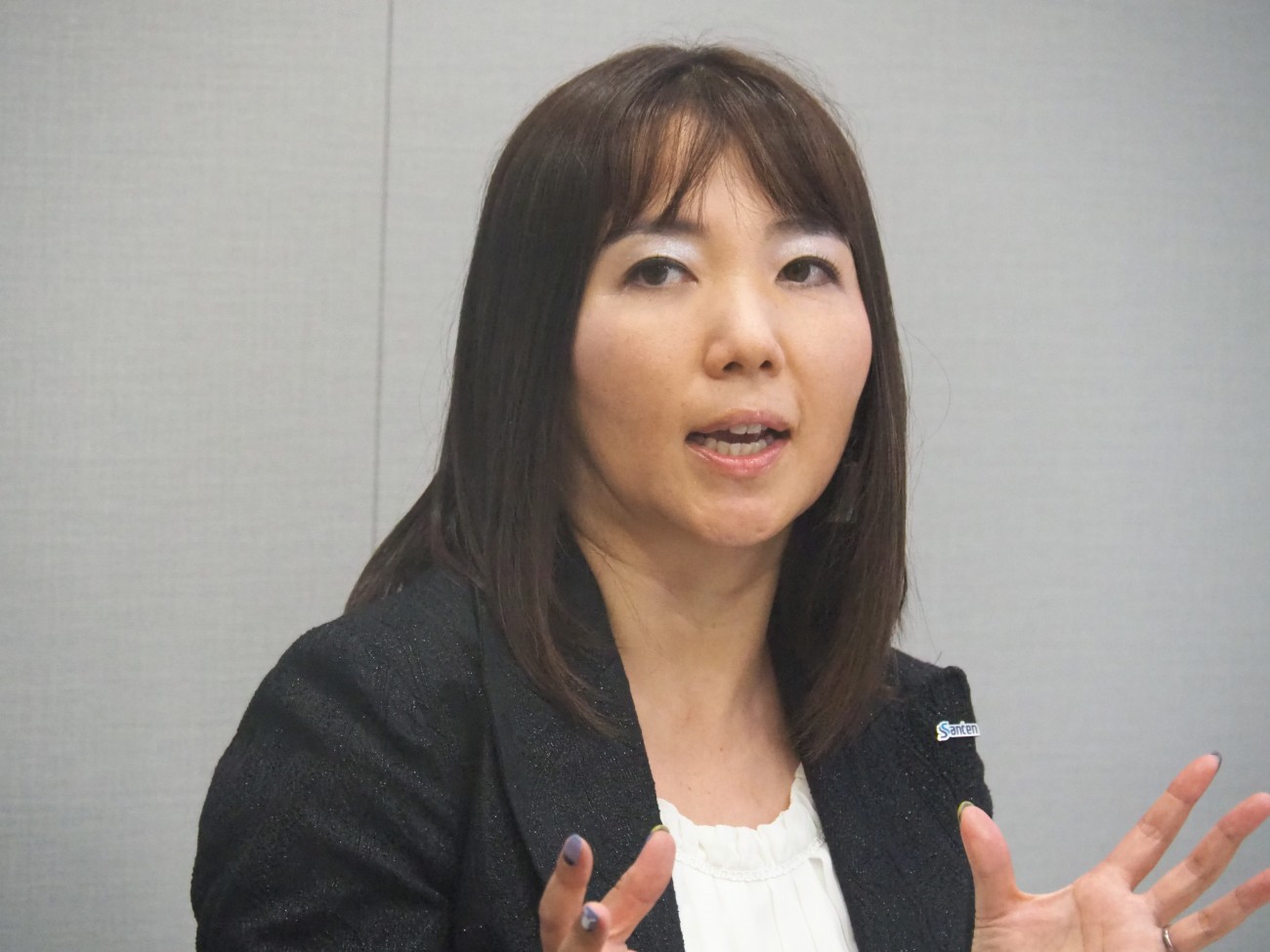 画像を説明するテキストなくても可