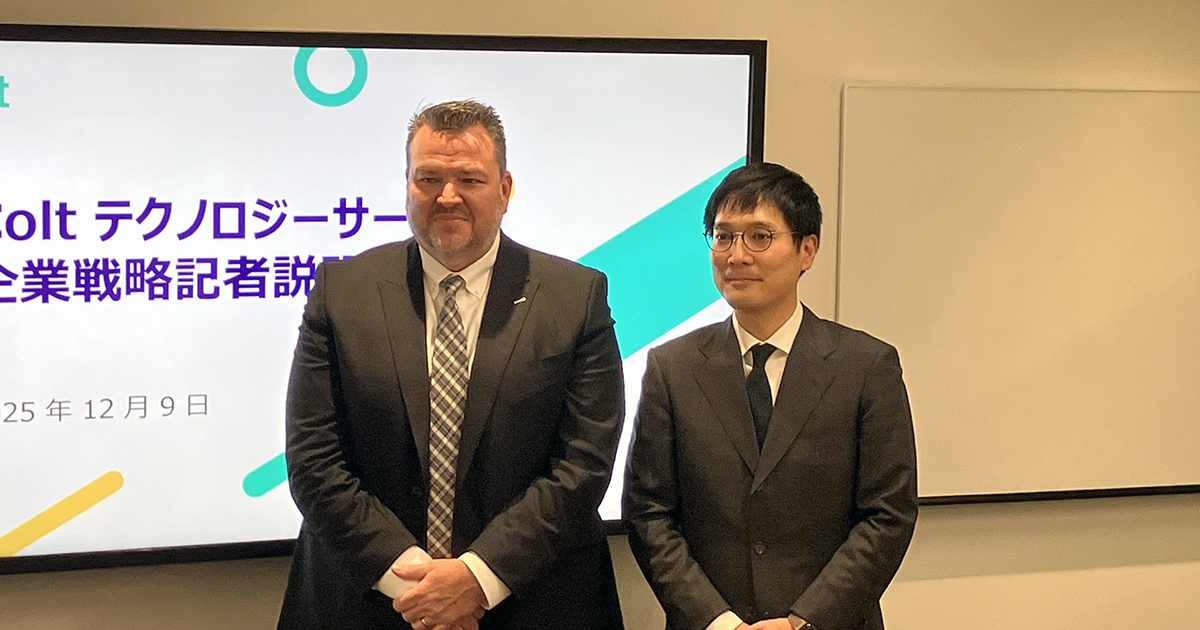 （左から）英Coltテクノロジーサービス COO（最高執行責任者）バディ・ベイヤー（Buddy Bayer）氏、同社 アジア太平洋地域社長 水谷安孝氏