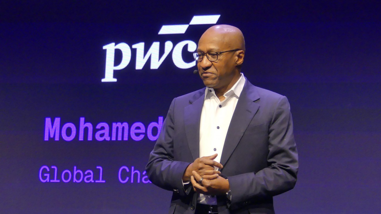 画像を説明するテキストなくても可