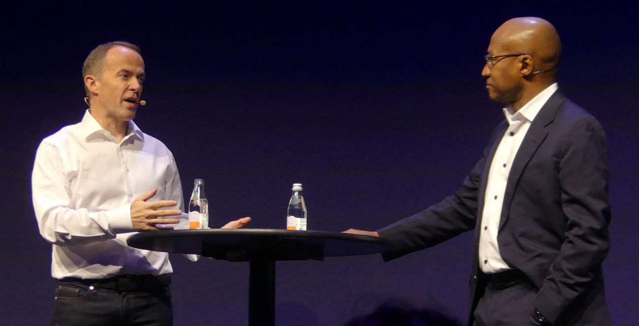 画像を説明するテキストなくても可