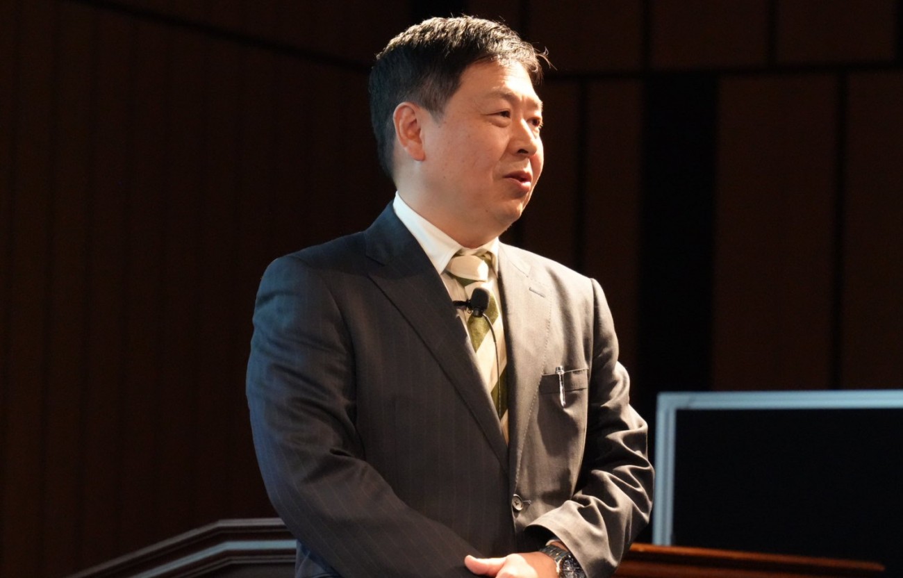 画像を説明するテキストなくても可