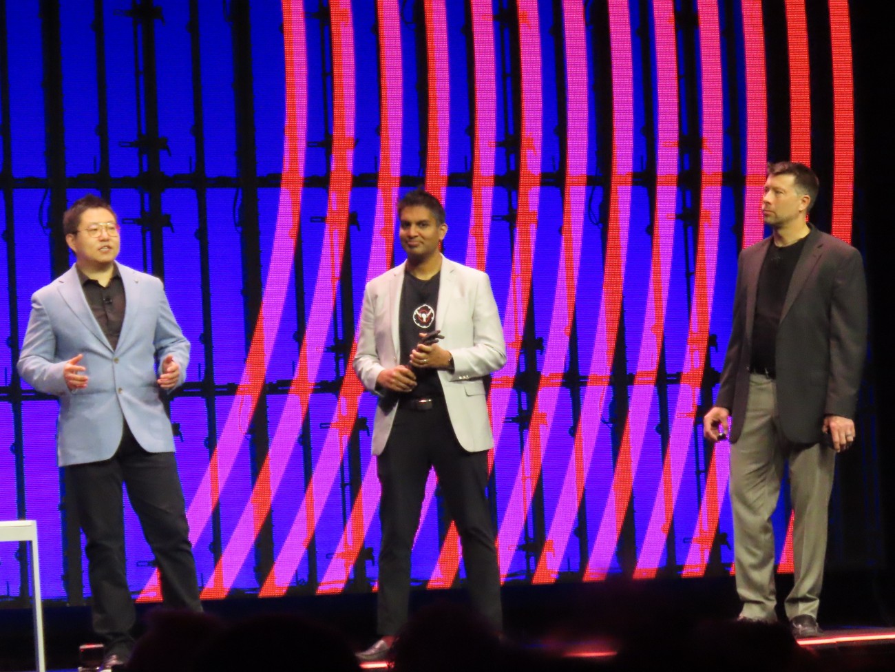 SOLIDWORKSを使っている3人のハードウェア企業の創業者。右からWestwood RoboticsのJoao Guo氏、PsyonicのAdil Akhtar氏、Sparks HockeyのRussell Layton氏