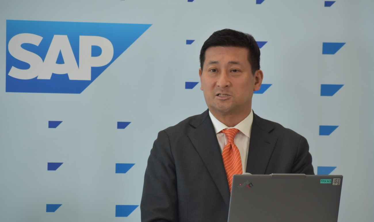 画像を説明するテキストなくても可