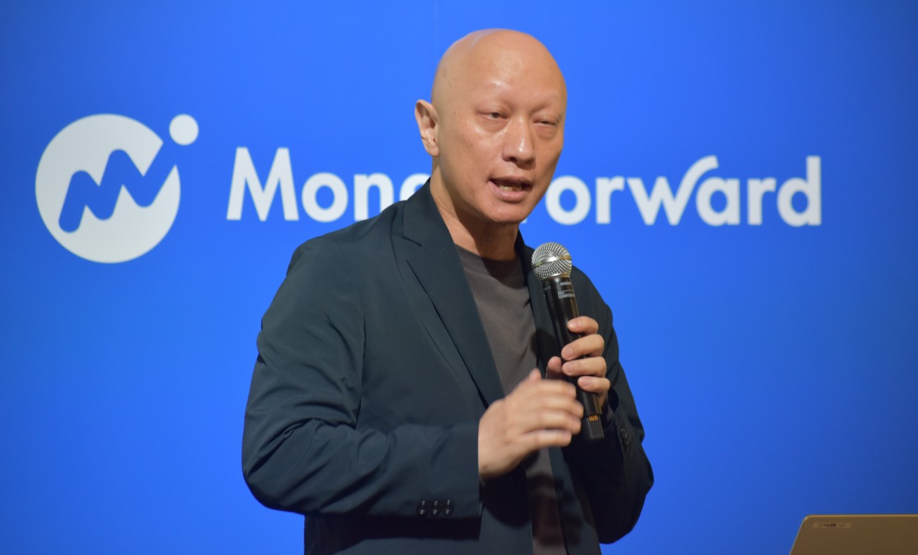 画像を説明するテキストなくても可