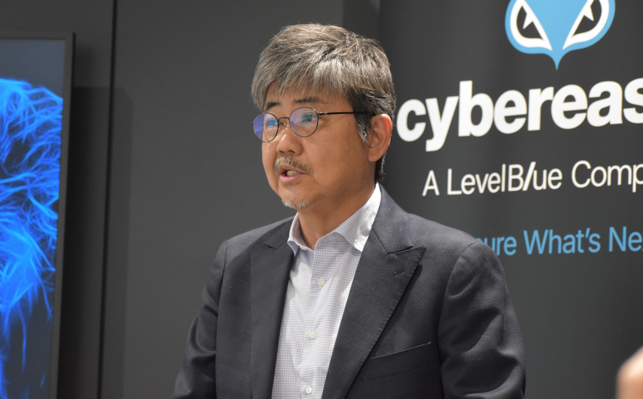 画像を説明するテキストなくても可