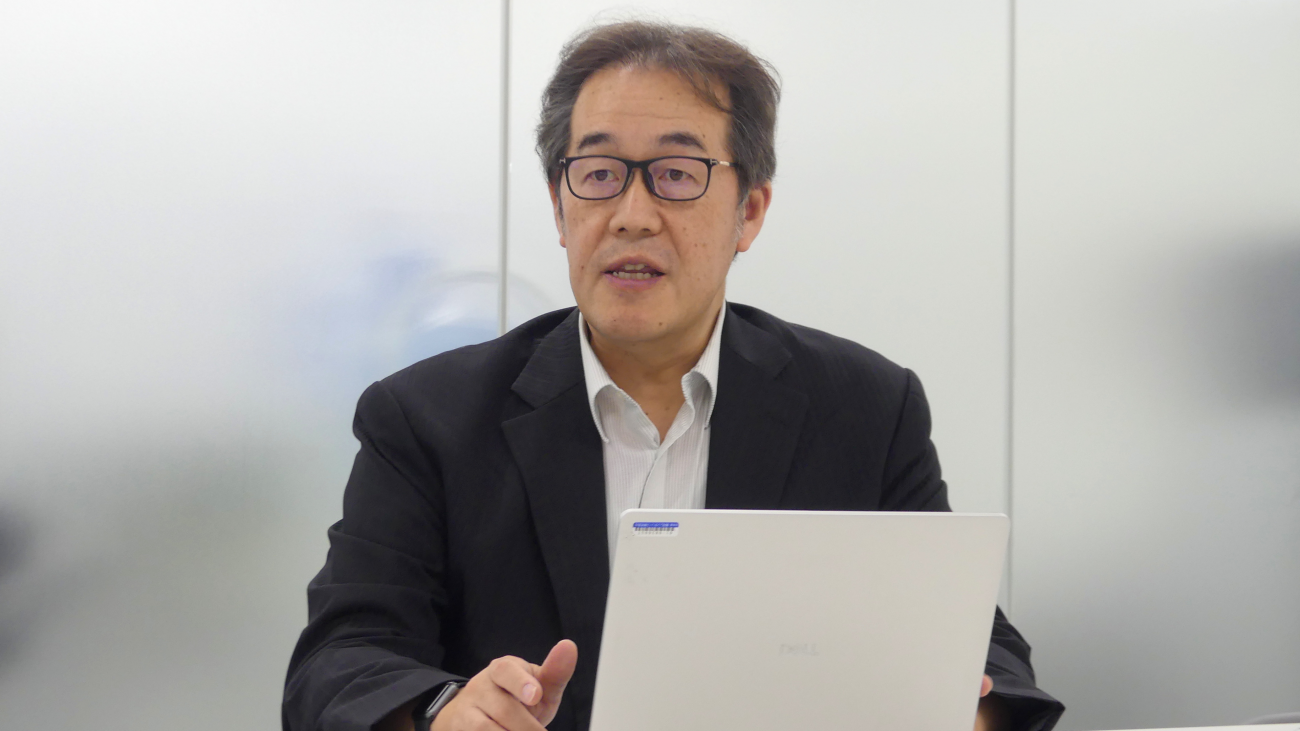 画像を説明するテキストなくても可