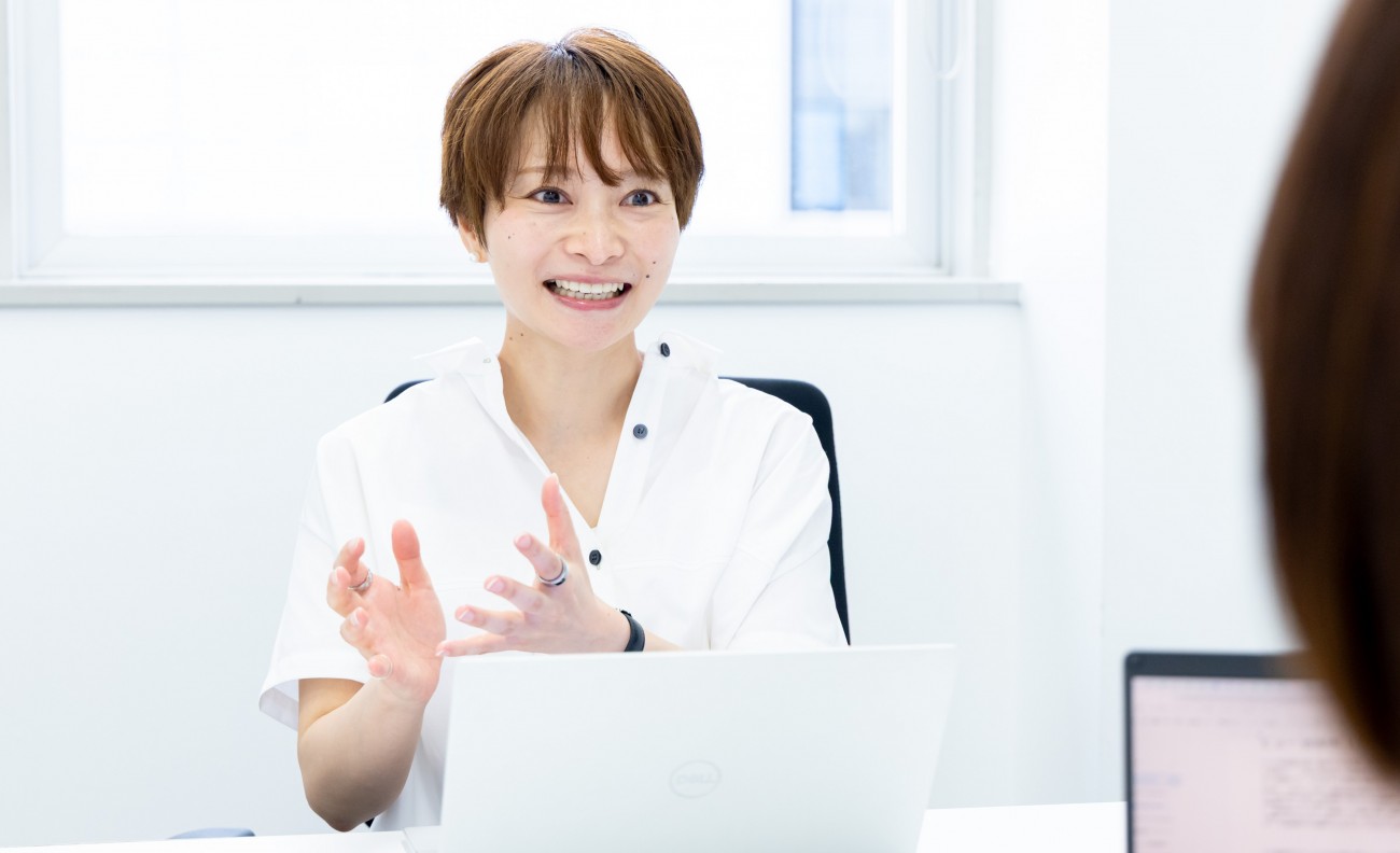 画像を説明するテキストなくても可