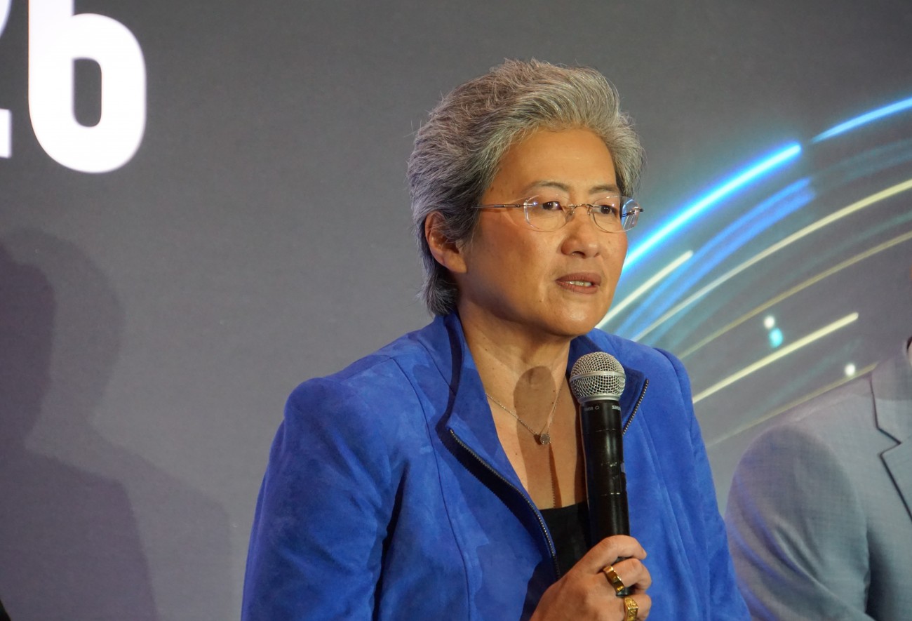 記者会見に応じるAMDの会長兼CEO リサ・スー（Lisa Su）氏