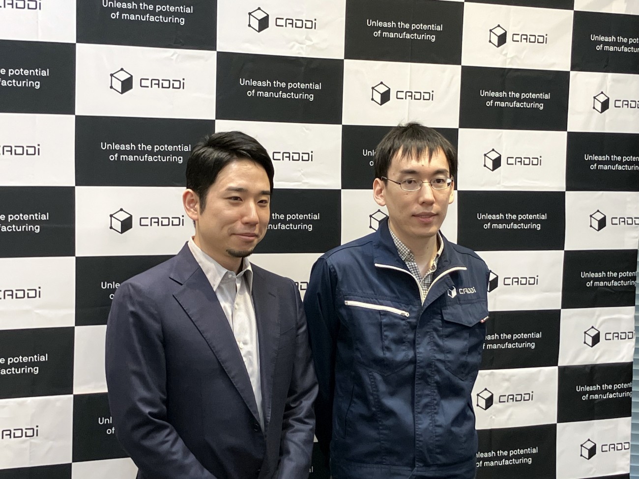（左から）キャディ株式会社 代表取締役 加藤勇志郎氏、キャディ株式会社 CTO 小橋アキ氏