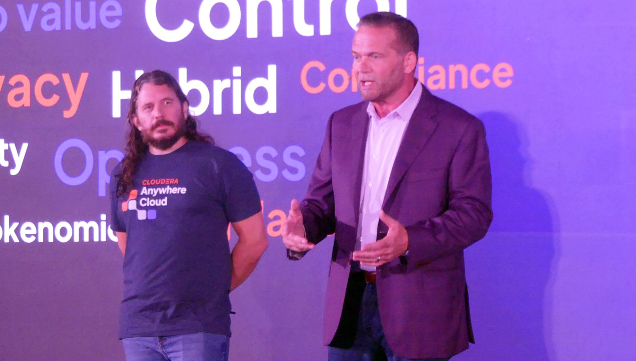 （左から）Cloudera, Inc. 最高技術責任者（Chief Technology Officer） Sergio Gago（セルジオ・ガゴ）氏、最高製品責任者（Chief Product Officer） Leo Brunnick（レオ・ブルニック）氏