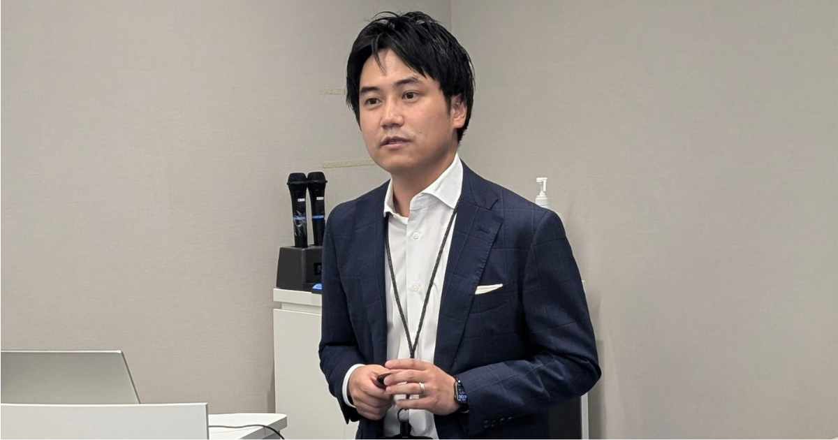 画像を説明するテキストなくても可