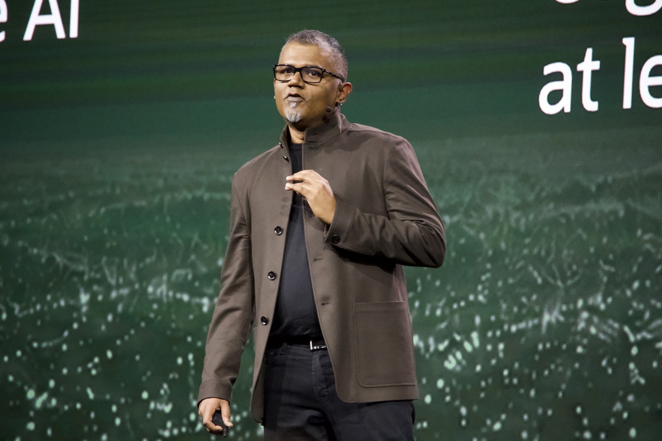 Oracle OCI担当エグゼクティブ・バイスプレジデント マヘッシュ・シャガラジャン氏